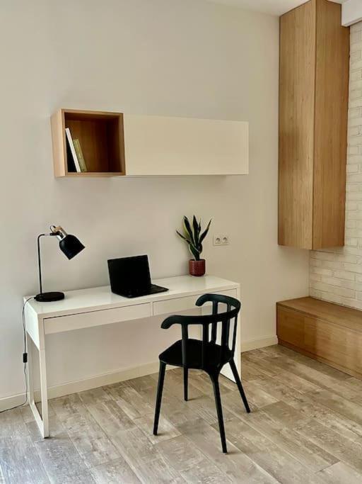 Smart Apartment Ogrodowa วอร์ซอ ภายนอก รูปภาพ